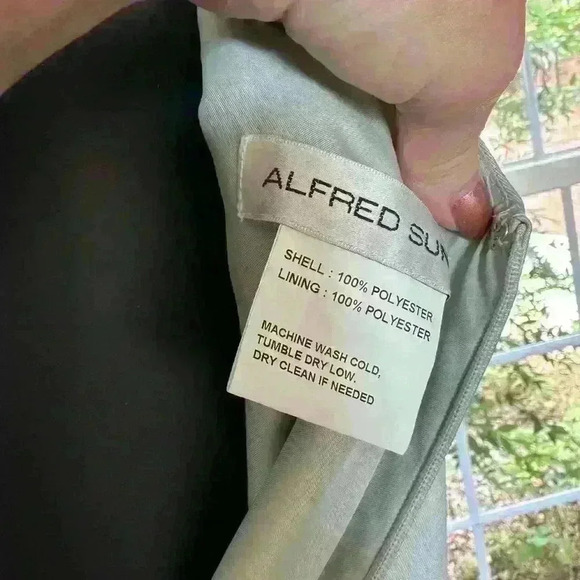 🔥🔥Alfred Sung Evening Gown in Willow Green - Picture 9 of 11